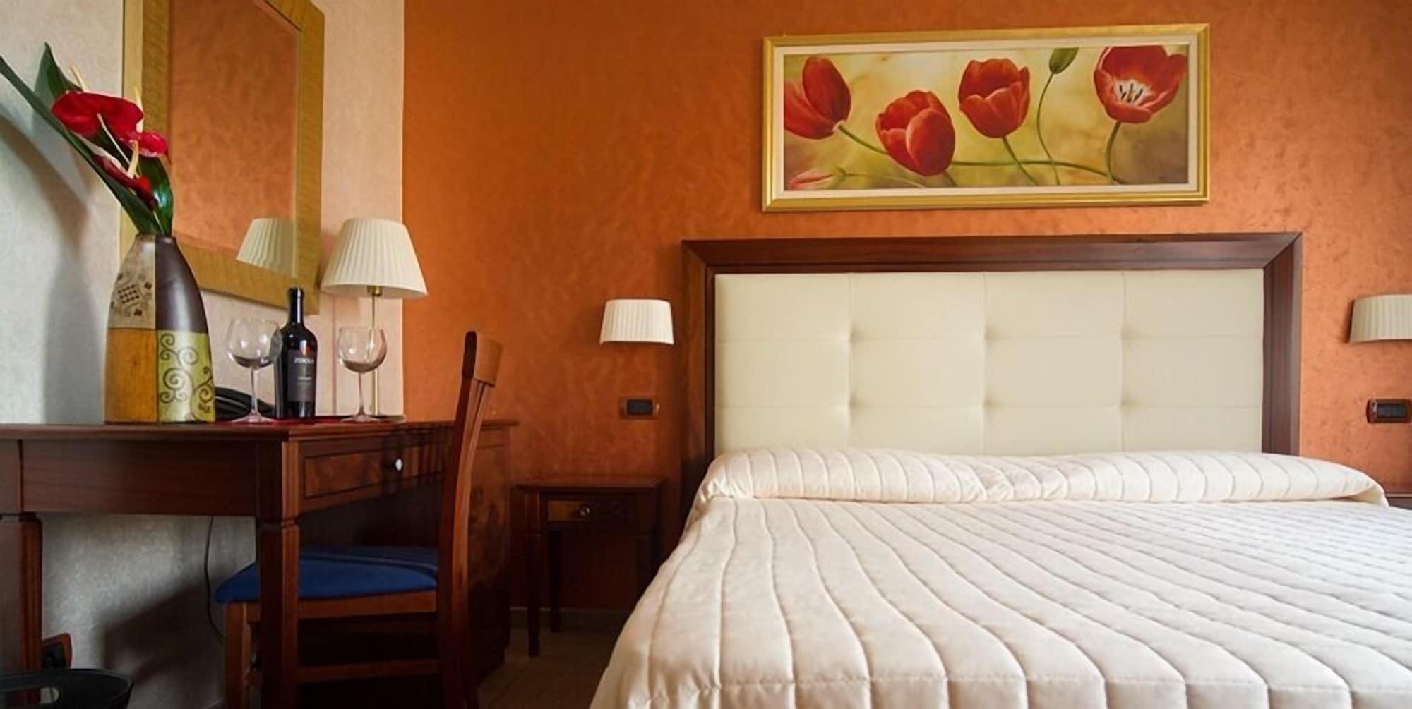 Hotel Flora 3*