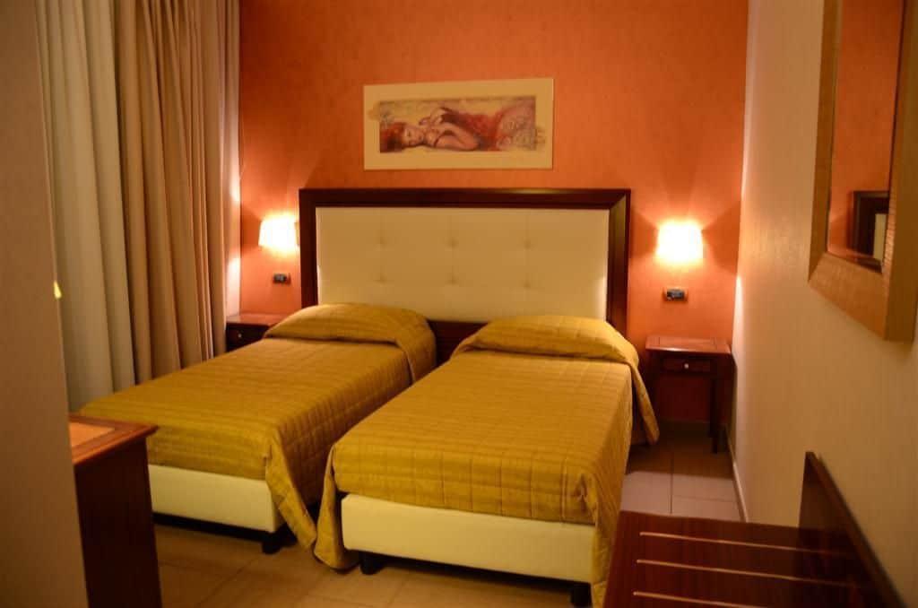 Hotel Flora Noto