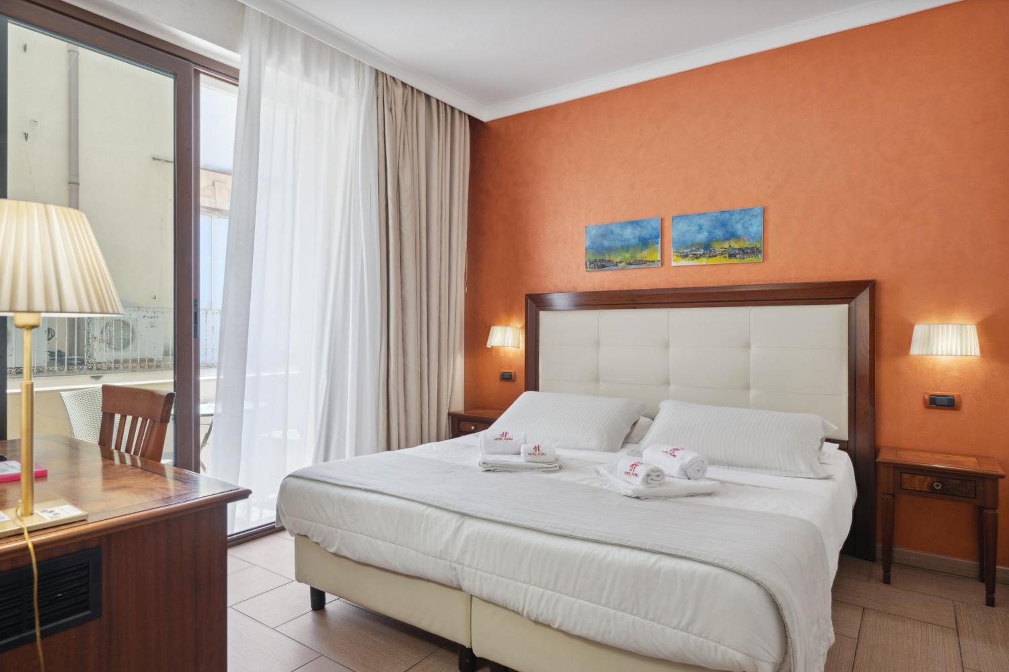 Hotel Flora 3*